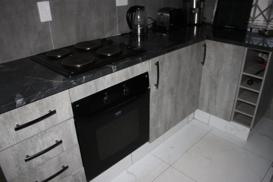 3 Bedroom Property for Sale in Dobsonville Ext 4 Gauteng
