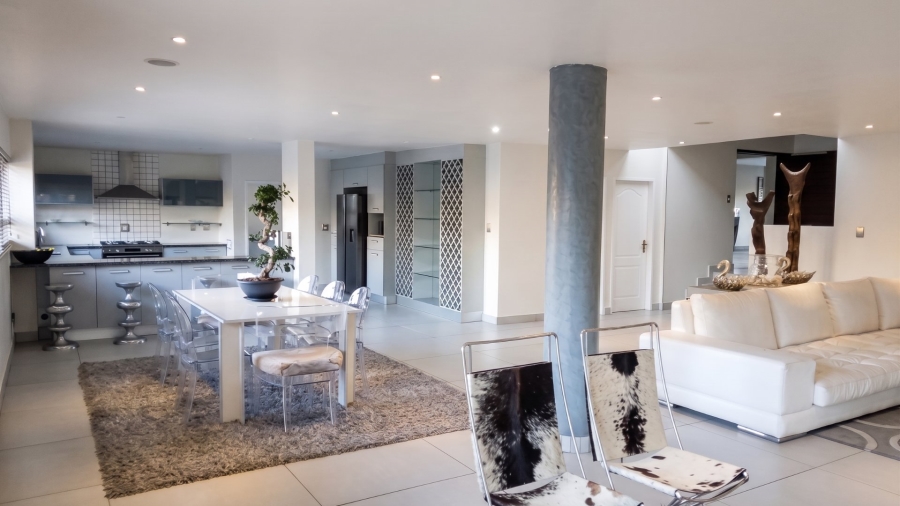 4 Bedroom Property for Sale in Strathavon Gauteng