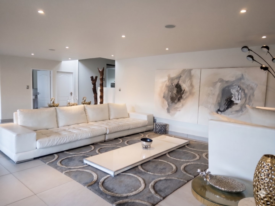 4 Bedroom Property for Sale in Strathavon Gauteng