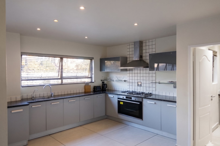 4 Bedroom Property for Sale in Strathavon Gauteng