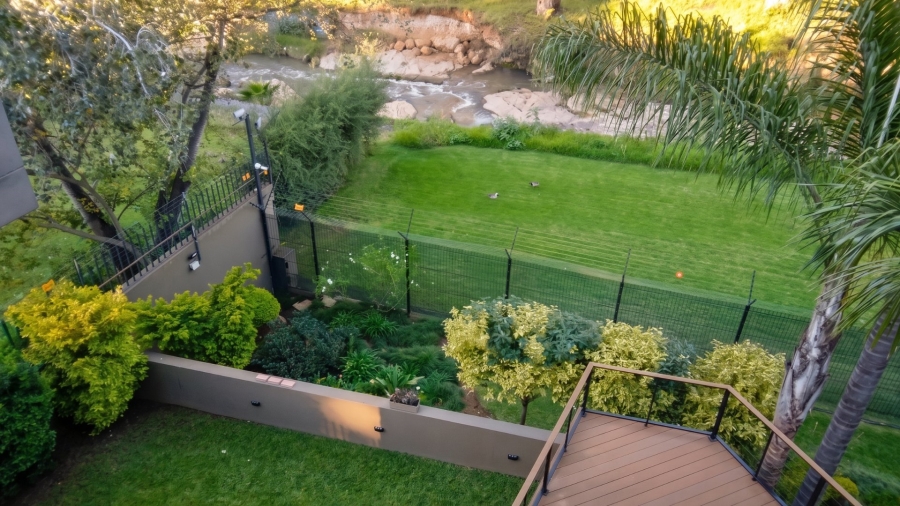 4 Bedroom Property for Sale in Strathavon Gauteng