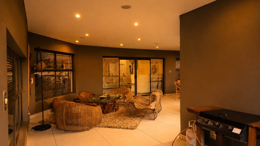 4 Bedroom Property for Sale in Strathavon Gauteng