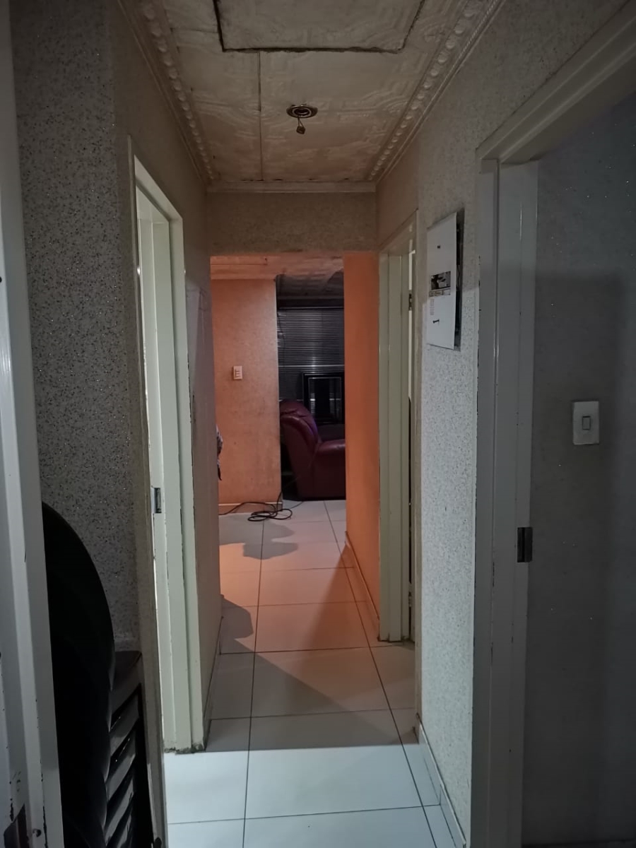To Let 3 Bedroom Property for Rent in Chiawelo Gauteng
