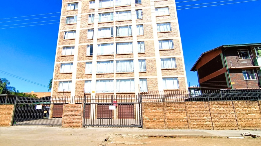 2 Bedroom Property for Sale in Silverton Gauteng