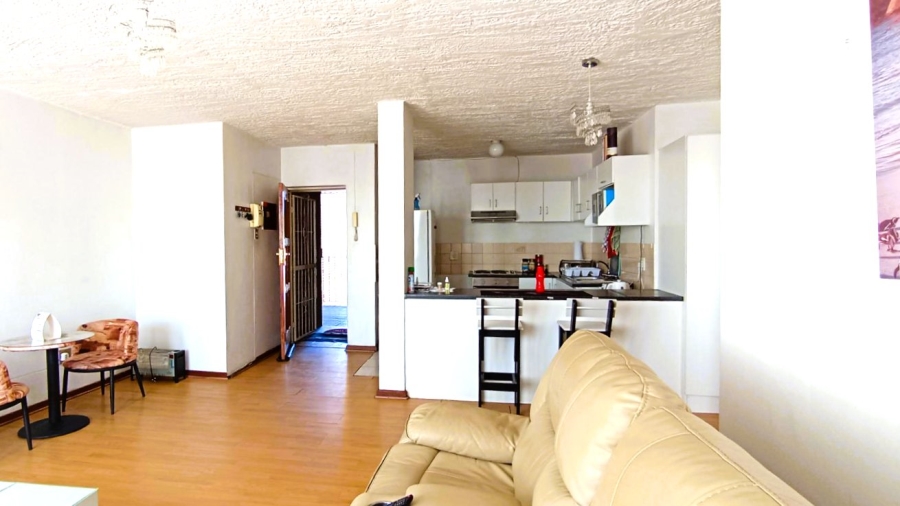 2 Bedroom Property for Sale in Silverton Gauteng