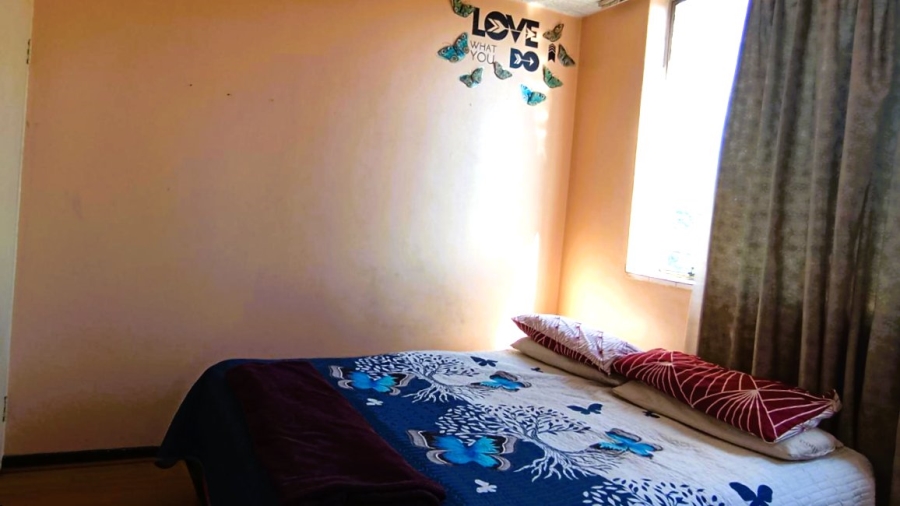2 Bedroom Property for Sale in Silverton Gauteng