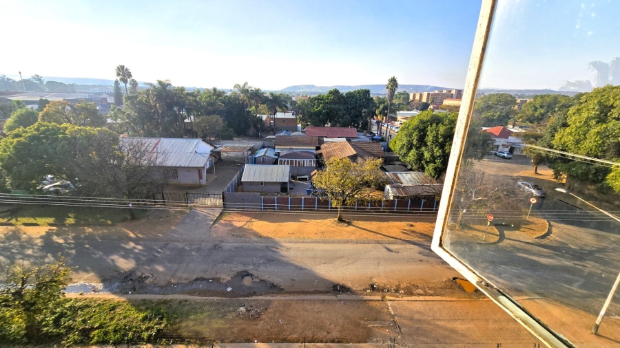 2 Bedroom Property for Sale in Silverton Gauteng