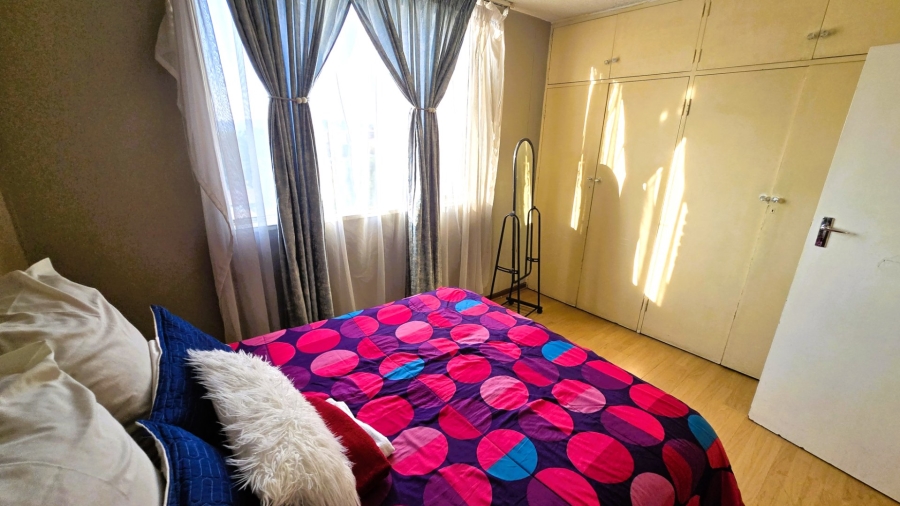 2 Bedroom Property for Sale in Silverton Gauteng