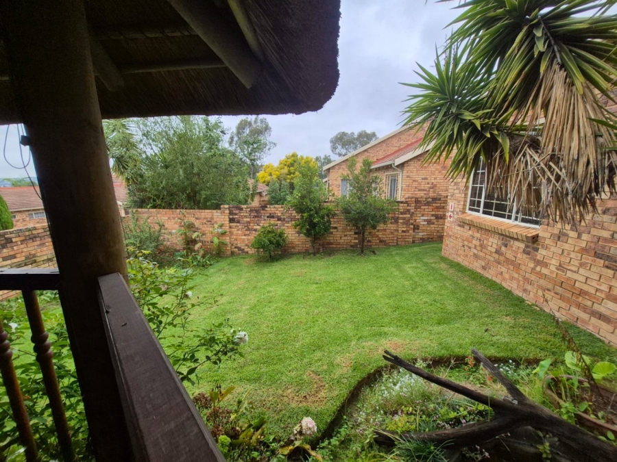 3 Bedroom Property for Sale in Radiokop Gauteng