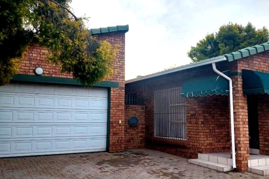 3 Bedroom Property for Sale in Beyers Park Gauteng
