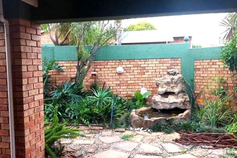 3 Bedroom Property for Sale in Beyers Park Gauteng