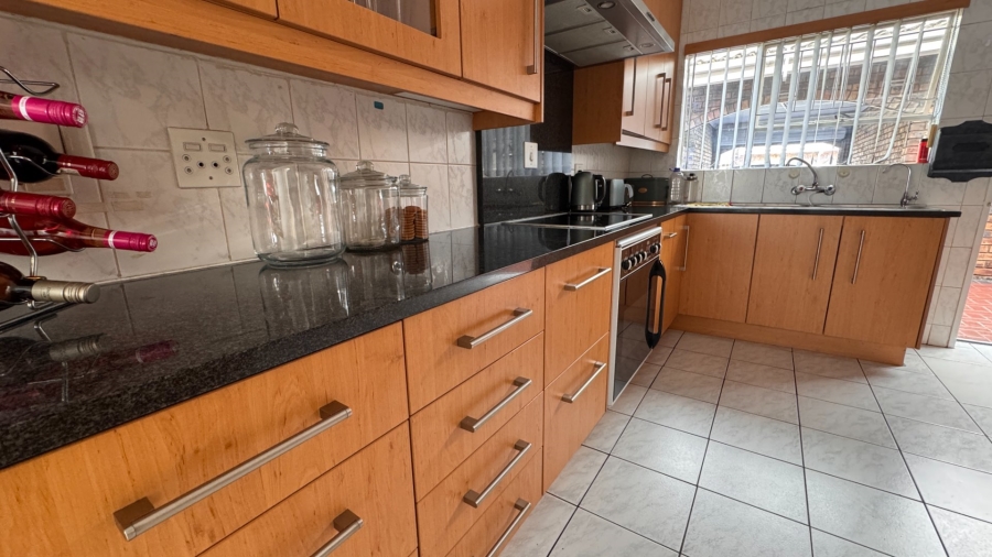3 Bedroom Property for Sale in Three Rivers Gauteng