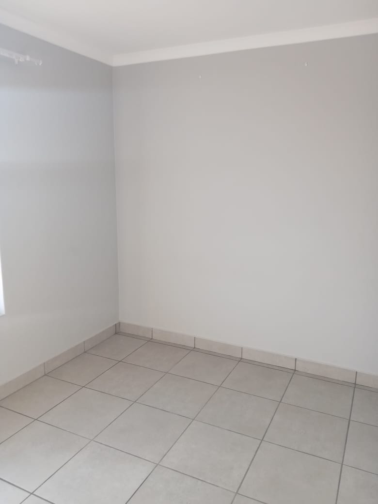 To Let 2 Bedroom Property for Rent in Riverside View Gauteng