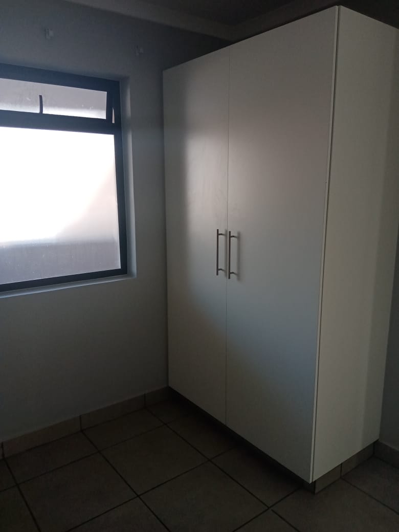 To Let 2 Bedroom Property for Rent in Riverside View Gauteng