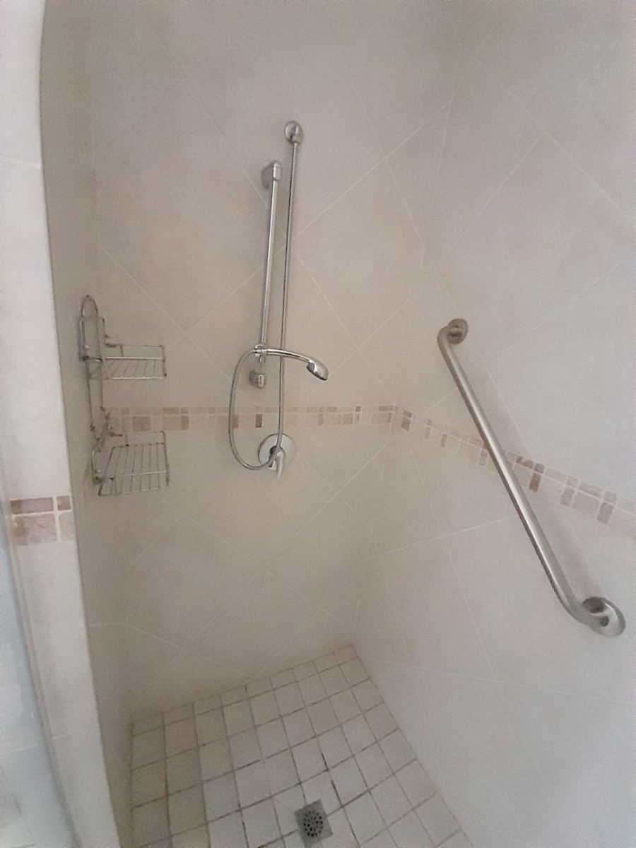 To Let 2 Bedroom Property for Rent in Eldoraigne Gauteng