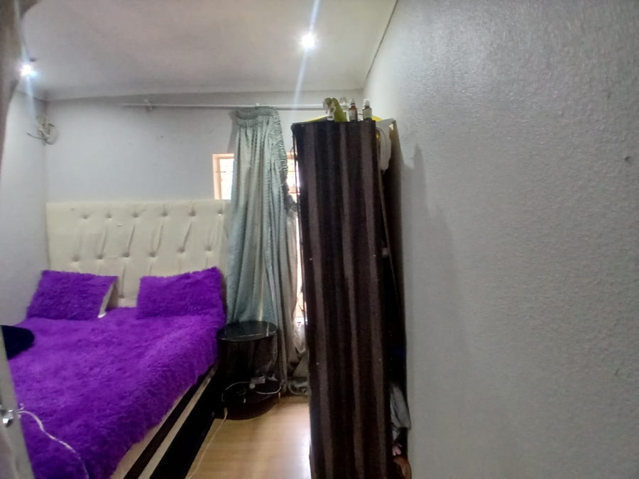 3 Bedroom Property for Sale in Lenasia South Gauteng