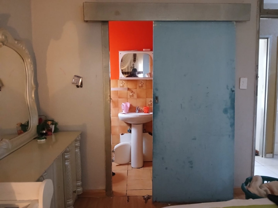 3 Bedroom Property for Sale in Lenasia South Gauteng