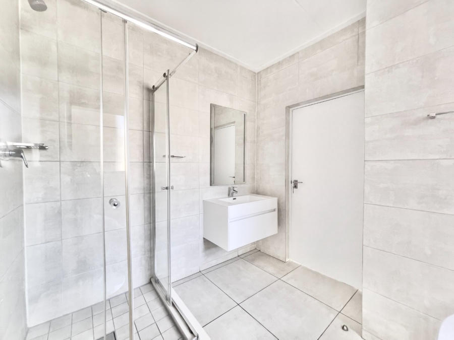 To Let 3 Bedroom Property for Rent in The Polofields Gauteng