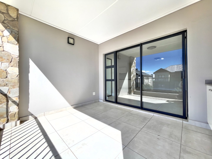 To Let 3 Bedroom Property for Rent in The Polofields Gauteng
