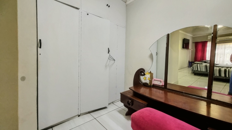 4 Bedroom Property for Sale in Mullerstuine Gauteng
