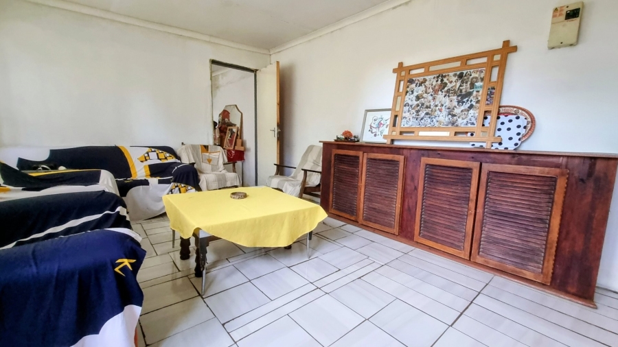 4 Bedroom Property for Sale in Mullerstuine Gauteng