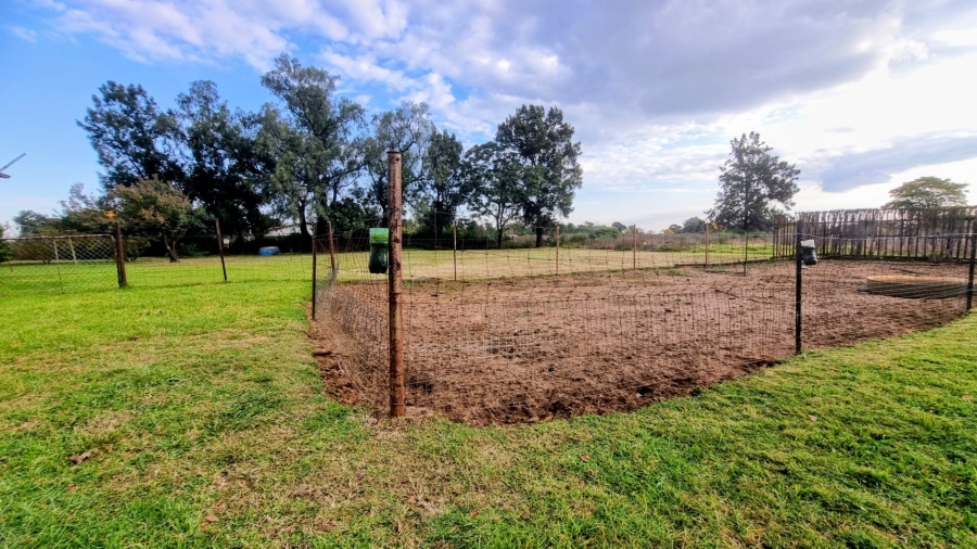 4 Bedroom Property for Sale in Mullerstuine Gauteng