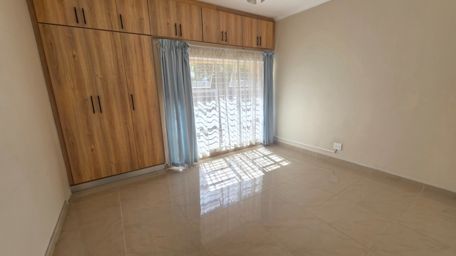 To Let 2 Bedroom Property for Rent in Laudium Gauteng