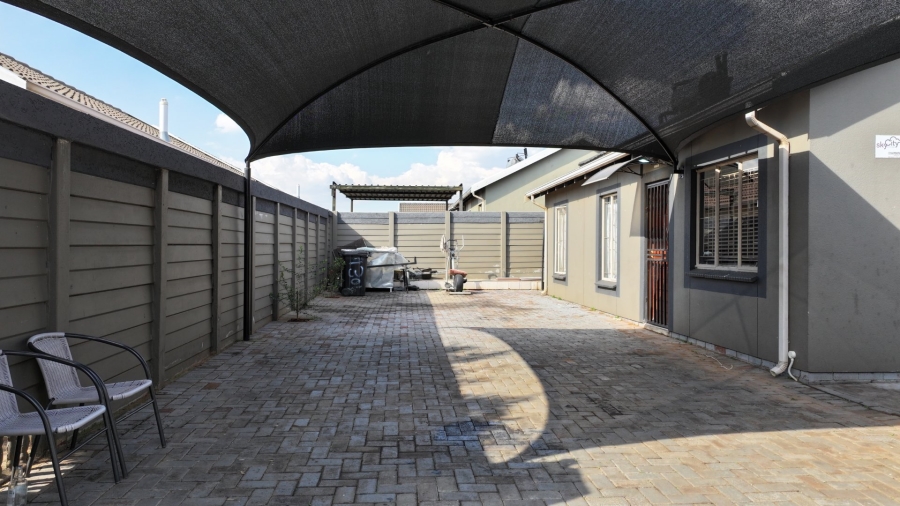 3 Bedroom Property for Sale in Sky City Gauteng
