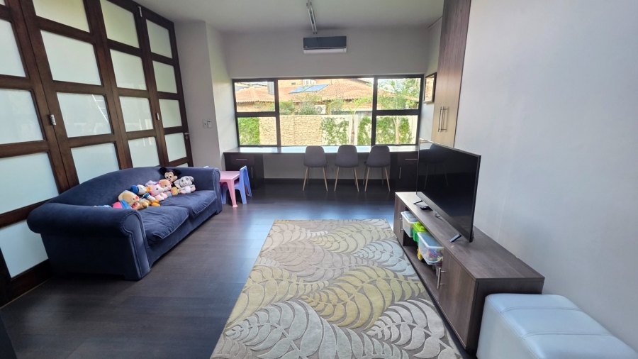  Bedroom Property for Sale in Raslouw Gauteng