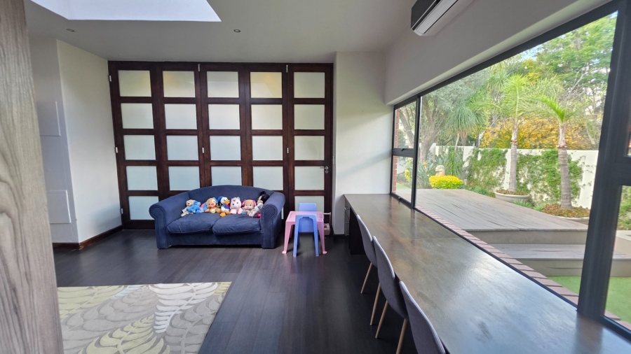  Bedroom Property for Sale in Raslouw Gauteng