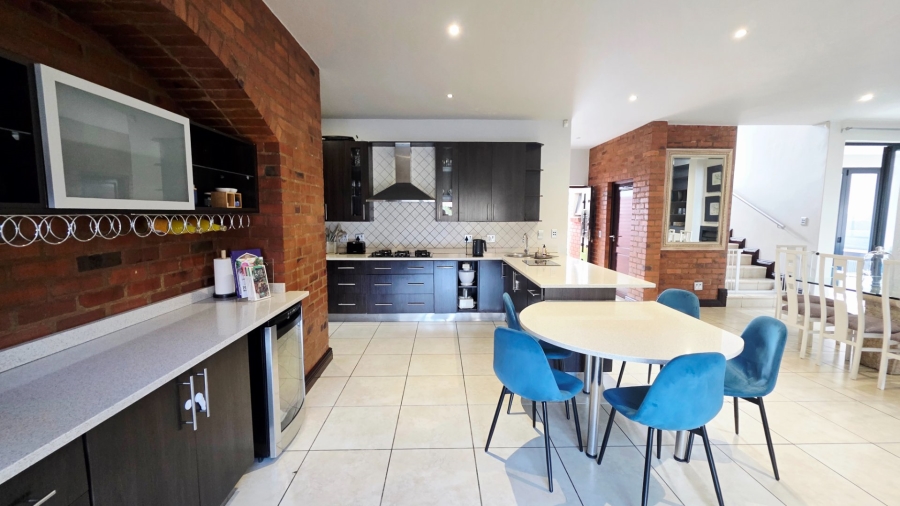  Bedroom Property for Sale in Raslouw Gauteng