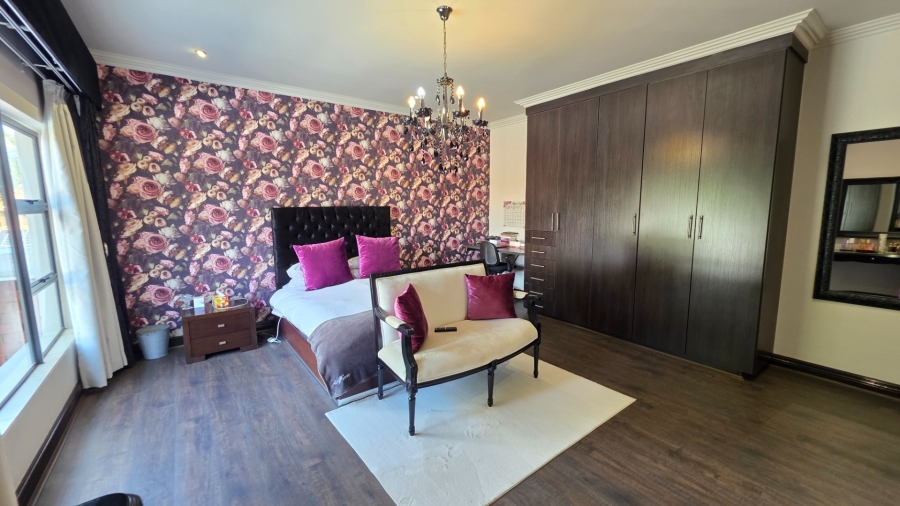 Bedroom Property for Sale in Raslouw Gauteng