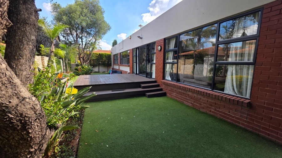  Bedroom Property for Sale in Raslouw Gauteng