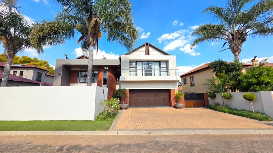  Bedroom Property for Sale in Raslouw Gauteng