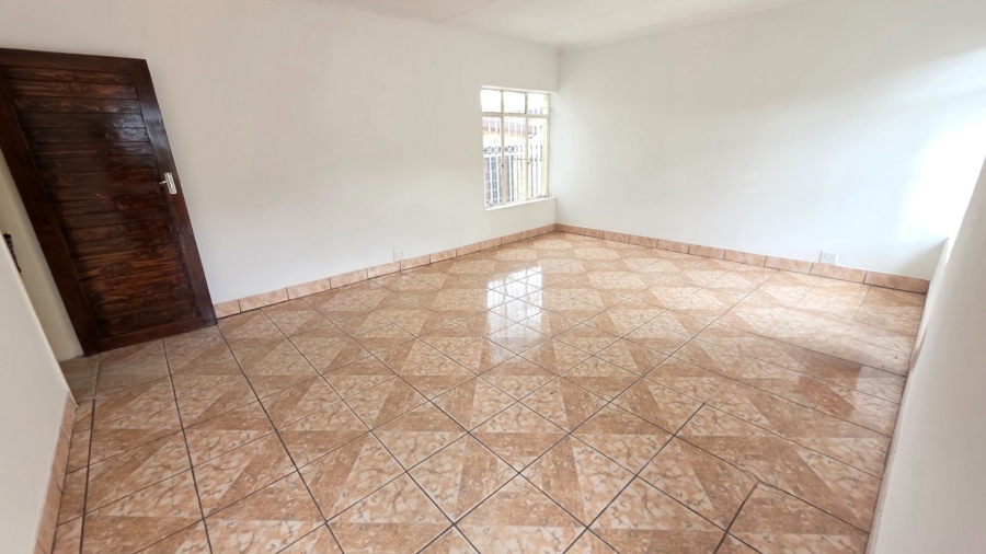 3 Bedroom Property for Sale in Laudium Gauteng