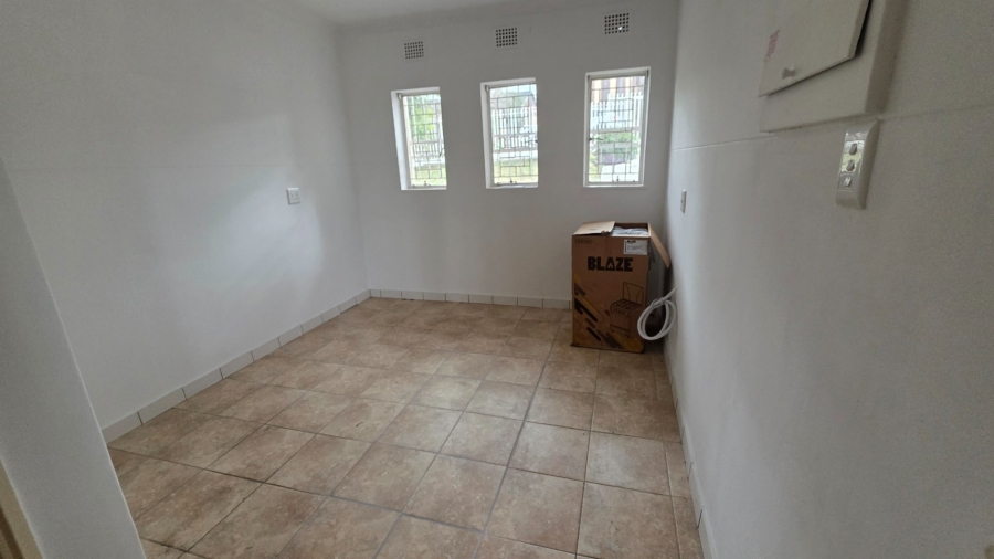 3 Bedroom Property for Sale in Laudium Gauteng