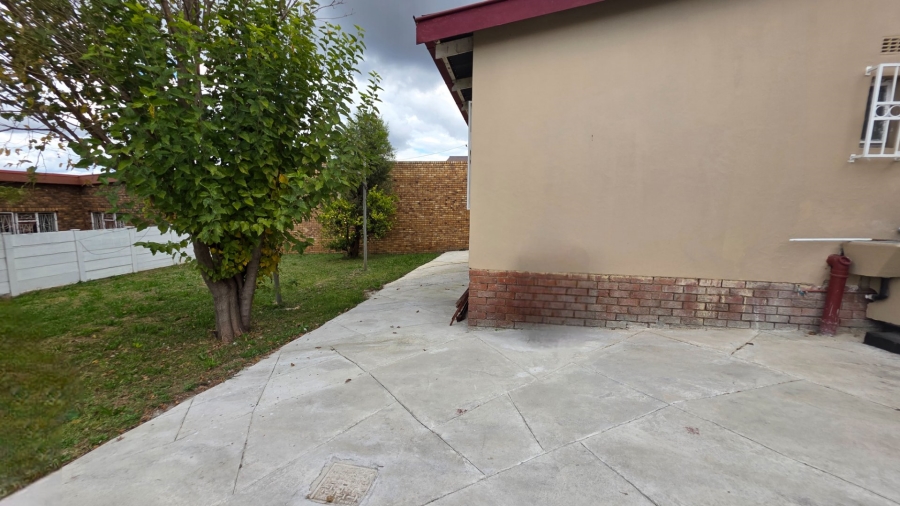 3 Bedroom Property for Sale in Laudium Gauteng