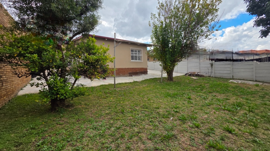 3 Bedroom Property for Sale in Laudium Gauteng