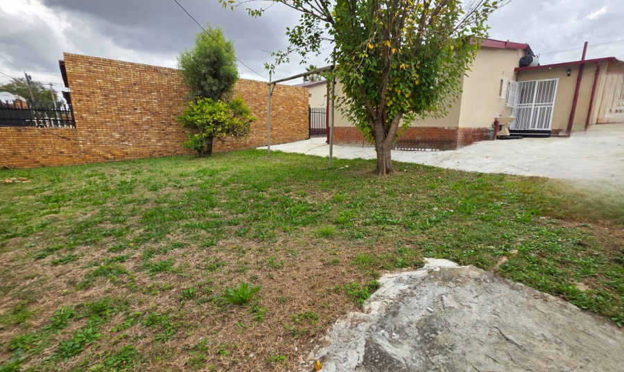 3 Bedroom Property for Sale in Laudium Gauteng