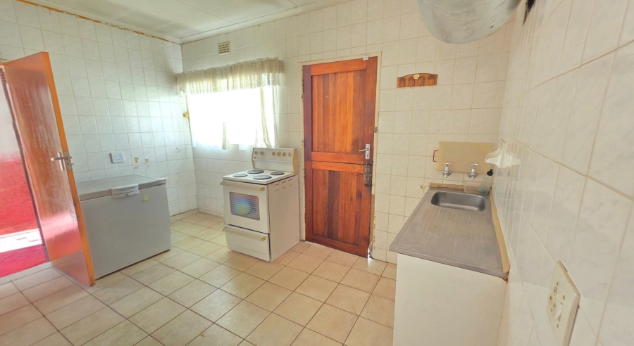 2 Bedroom Property for Sale in Laudium Gauteng