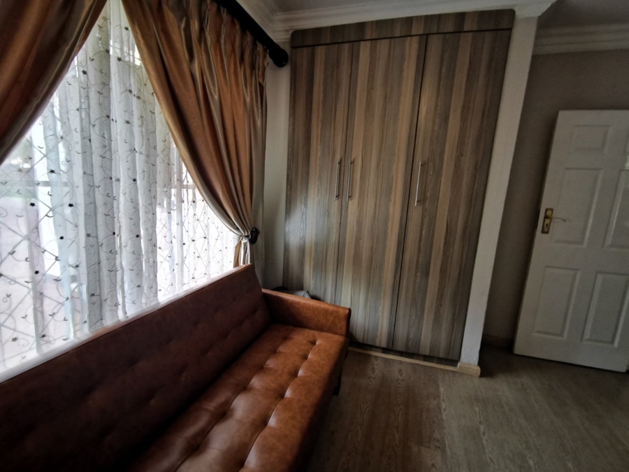 4 Bedroom Property for Sale in Erasmia Gauteng