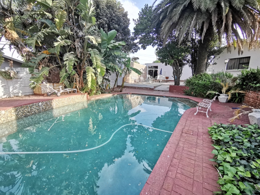 4 Bedroom Property for Sale in Erasmia Gauteng