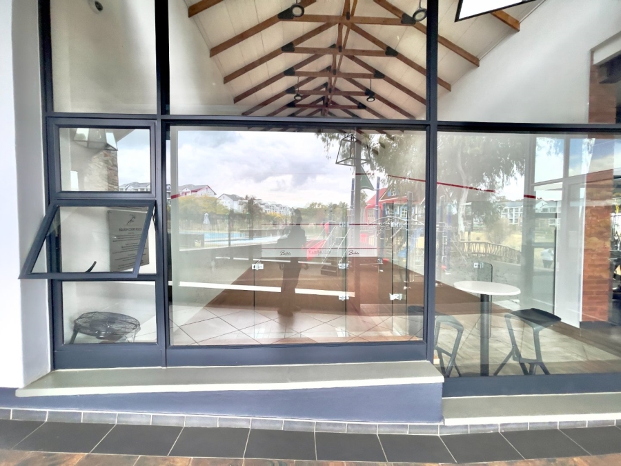 To Let 2 Bedroom Property for Rent in Fourways Gauteng