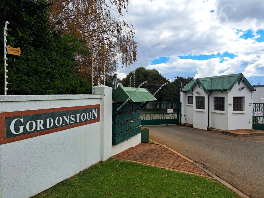 2 Bedroom Property for Sale in Bergbron Gauteng
