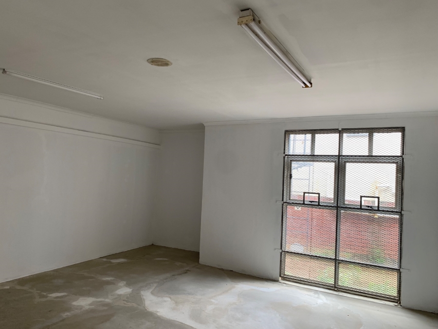 To Let Commercial Property for Rent in Menlo Park Gauteng