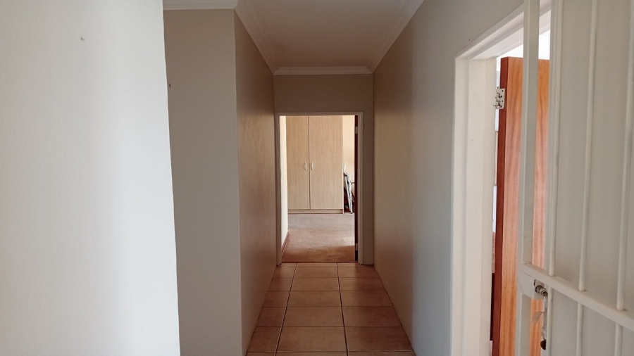 5 Bedroom Property for Sale in Vanderbijlpark SE 4 Gauteng