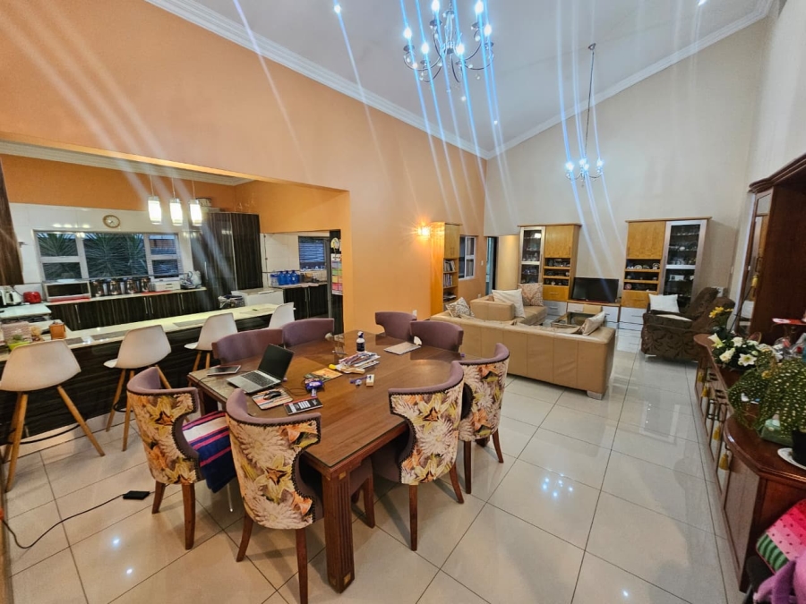 4 Bedroom Property for Sale in Monavoni Gauteng