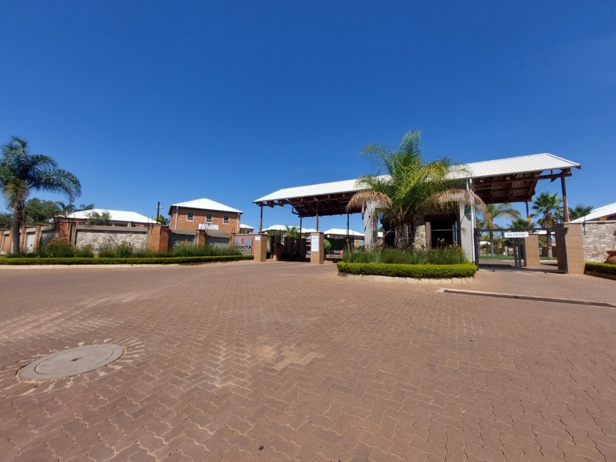 To Let 2 Bedroom Property for Rent in Andeon AH Gauteng