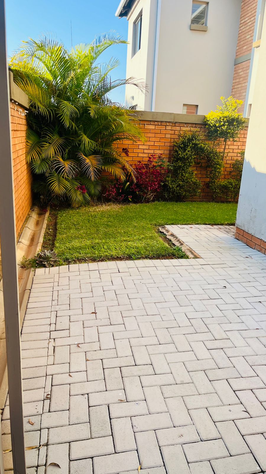 To Let 2 Bedroom Property for Rent in Andeon AH Gauteng