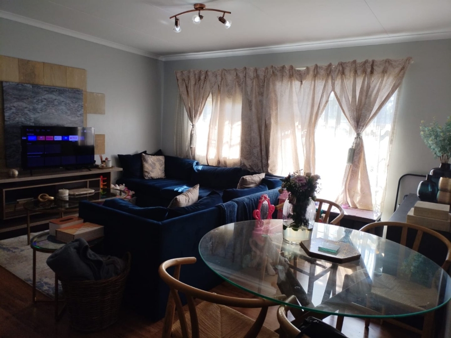 2 Bedroom Property for Sale in Alan Manor Gauteng